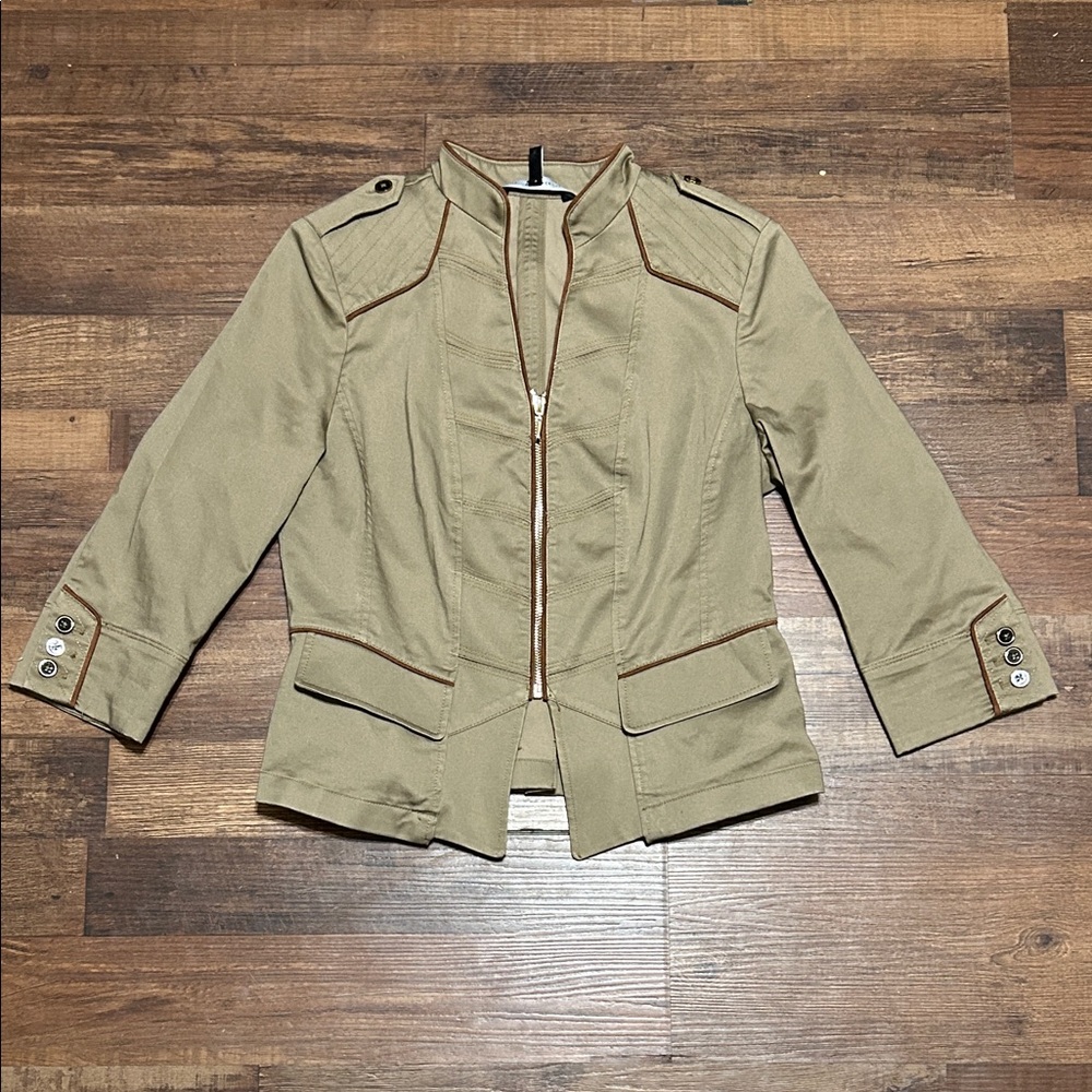 WHITE HOUSE BLACK MARKET Military Jacket - Olive Green - Shoulder Pads - Size 8